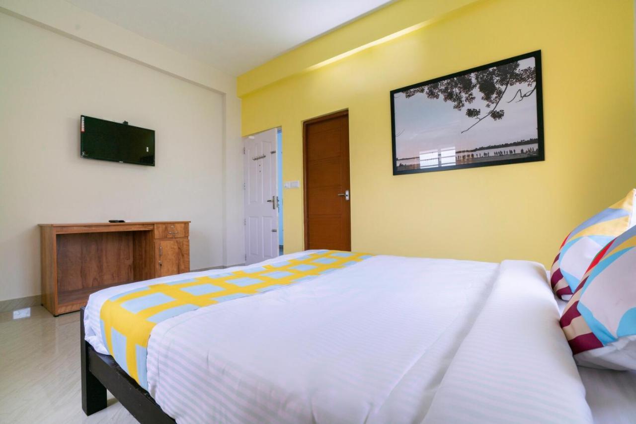 Отель Dreamz Airport Residency Cochin Недумбассери Экстерьер фото