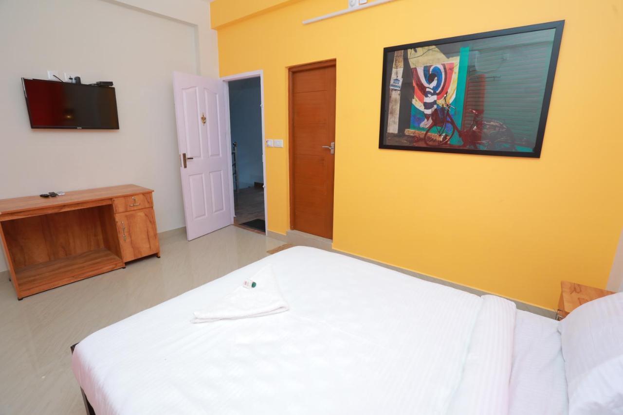 Отель Dreamz Airport Residency Cochin Недумбассери Экстерьер фото